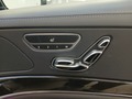 Vue des boutons de commande des sièges électriques