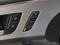Vue des boutons de commande des sièges électriques
