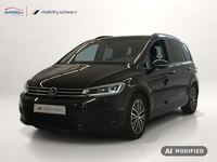 Вид спереди слева