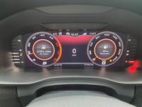 Вид на приборную панель