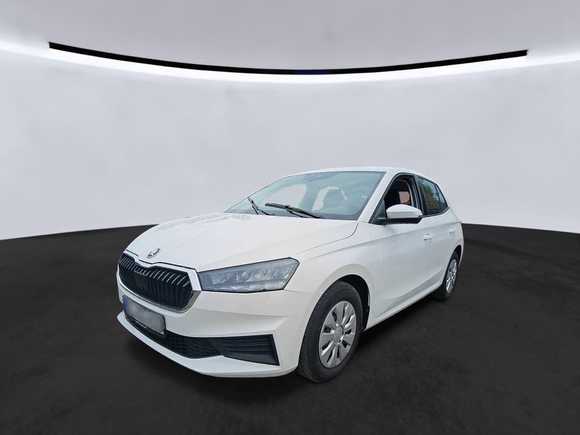 Вид спереди слева