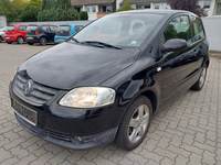 Pogled levo spredaj