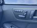 Vue des boutons de commande des sièges électriques