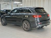 Вид сзади слева