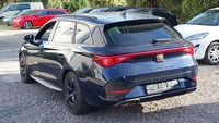 Pogled straga lijevo