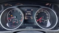 Вид на приборную панель