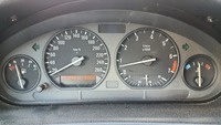 Pogled kombi instrument