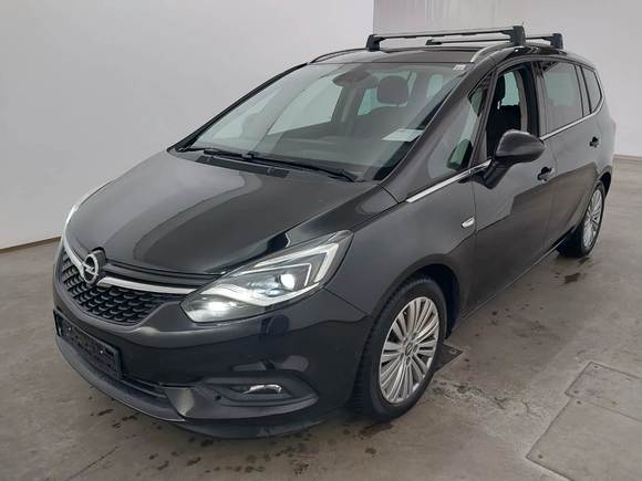 Náhled zpředu zleva
