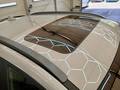 View of sunroof / panoramic roof