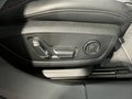 Vue des boutons de commande des sièges électriques