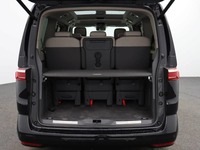 View of boot / luggage space