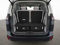 View of boot / luggage space