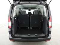 View of boot / luggage space