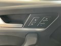 Vue des boutons de commande des sièges électriques