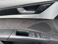 Vue des boutons de commande des sièges électriques