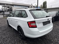 Vue de l’arrière gauche