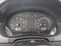 Pogled kombi instrument
