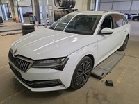 Вид спереди слева