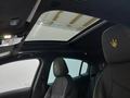 View of sunroof / panoramic roof