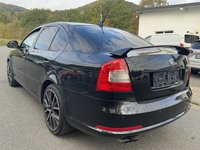 Вид сзади слева