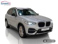 Pogled sprijeda desno