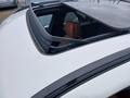 View of sunroof / panoramic roof