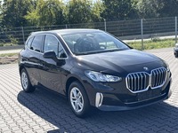 Вид спереди справа