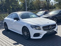Вид спереди справа