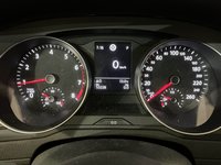 Вид на приборную панель