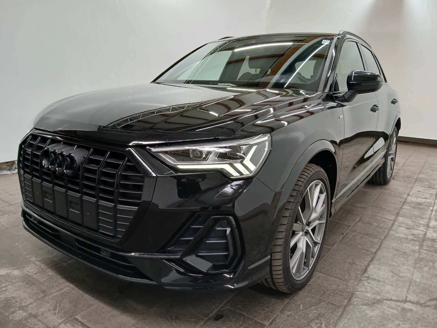 2025 Audi Q3