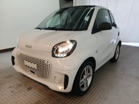 Vue de l’avant gauche