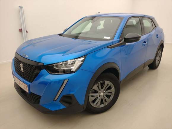 Pogled levo spredaj