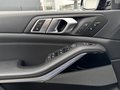 Vue des boutons de commande des sièges électriques