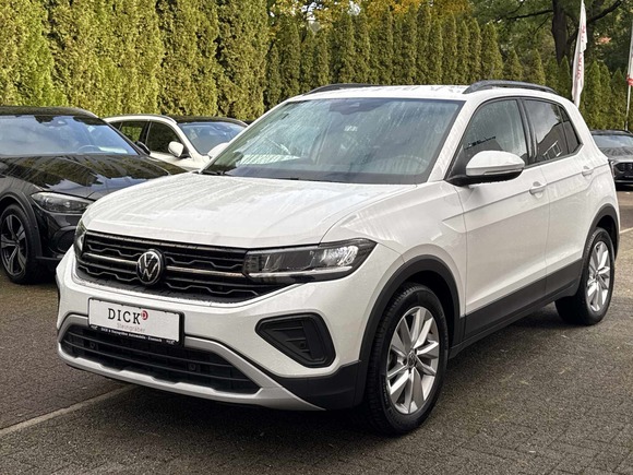 Vue de l’avant gauche