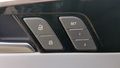 Vue des boutons de commande des sièges électriques